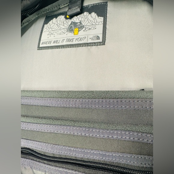 The North Face Fall Line Black Backpack - Picture 9 of 10